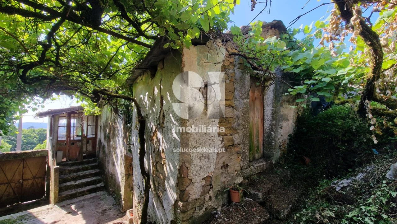 Moradia T2 para Venda em Astromil Foto 28