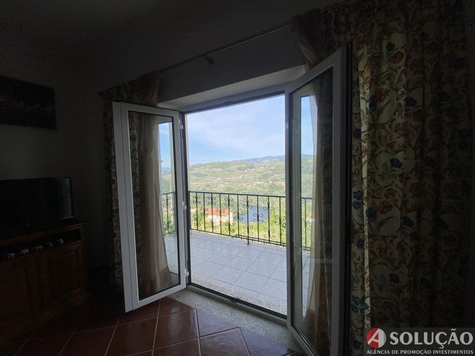 Moradia T2 para Venda em Barro Foto 34