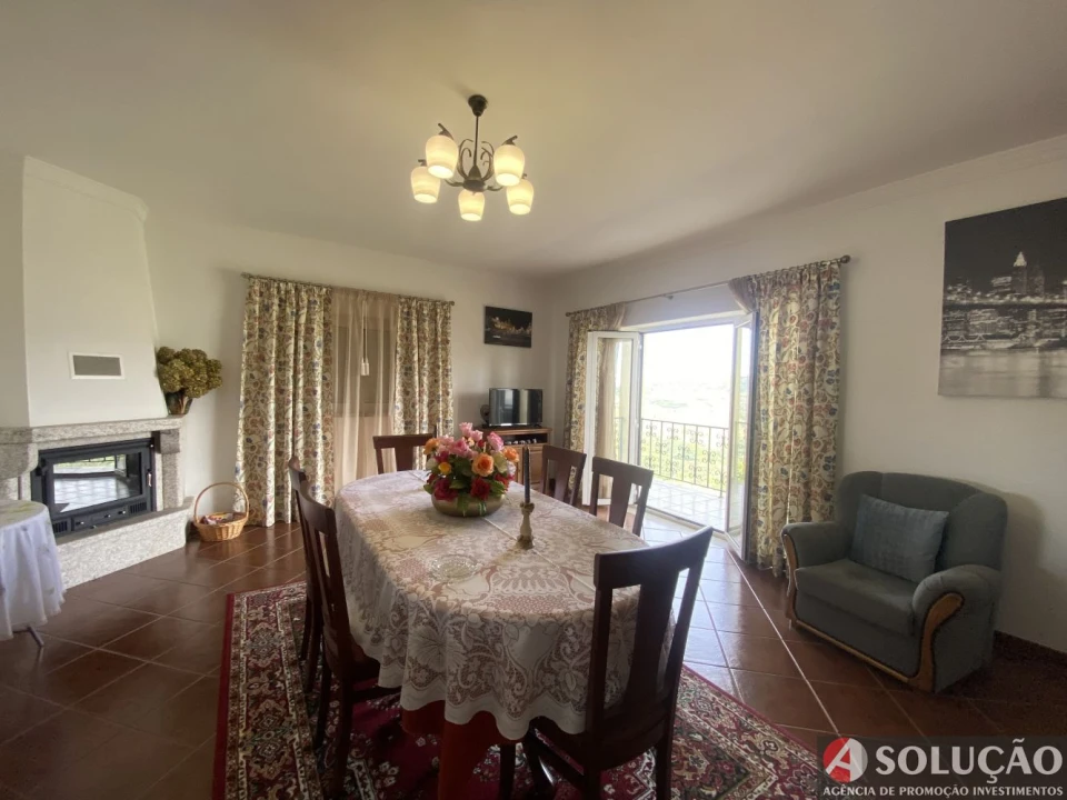 Moradia T2 para Venda em Barro Foto 33