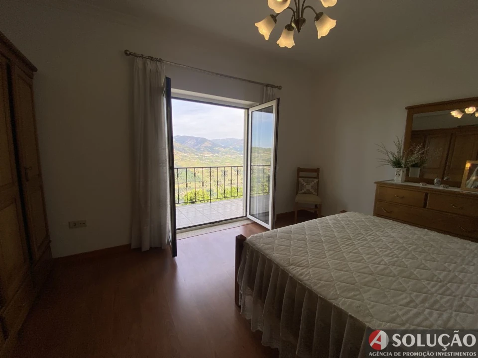 Moradia T2 para Venda em Barro Foto 11