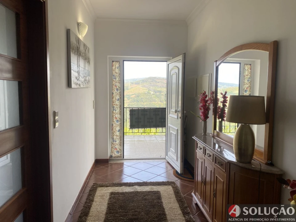 Moradia T2 para Venda em Barro Foto 6