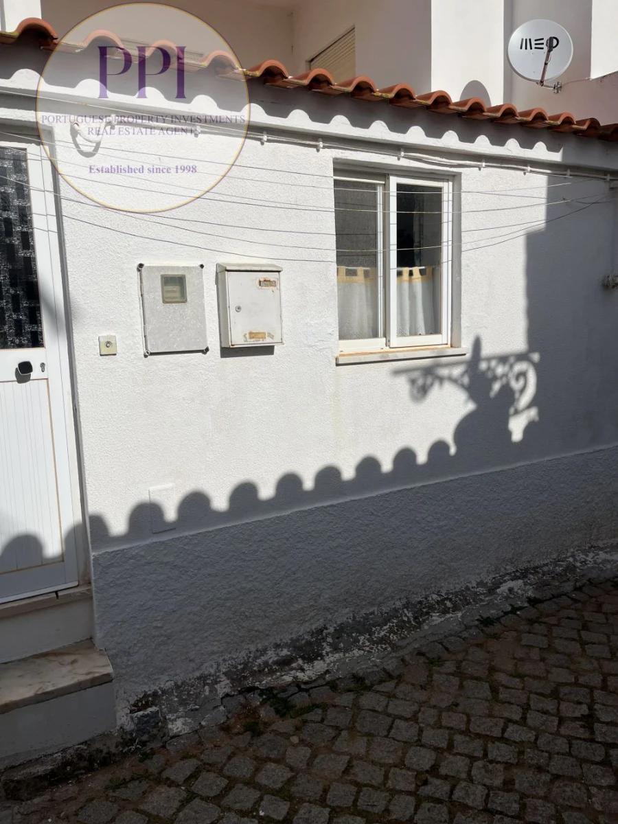 Moradia T1 para Venda em Budens Foto 25