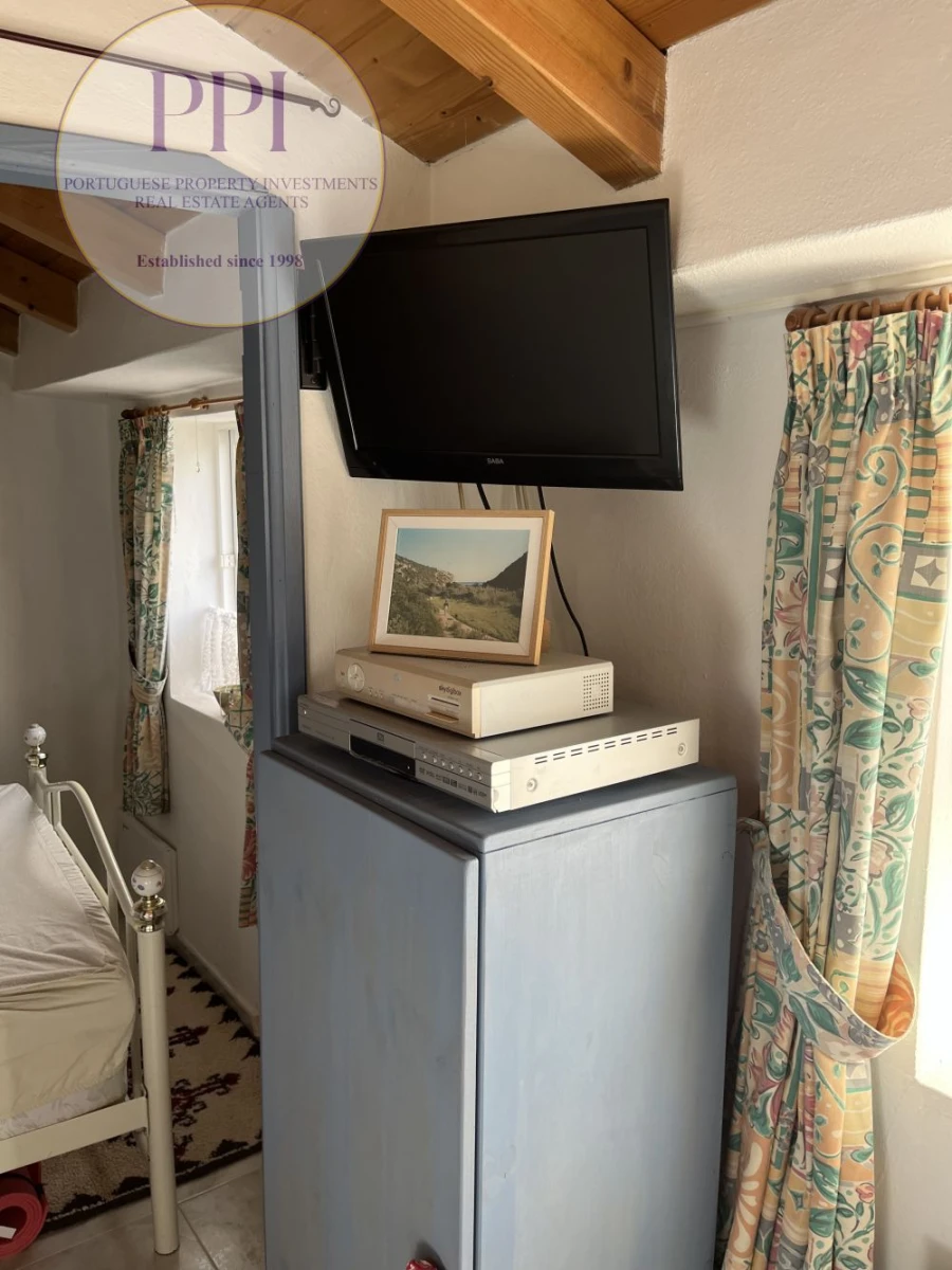 Moradia T1 para Venda em Budens Foto 7
