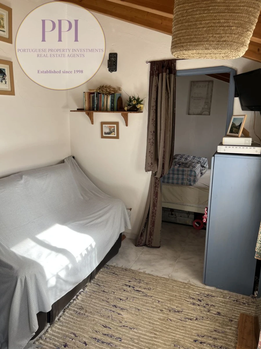 Moradia T1 para Venda em Budens Foto 4