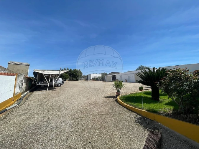 Quinta T3 para Venda em Nossa Senhora da Vila, Nossa Senhora do Bispo e Silveiras Foto 4