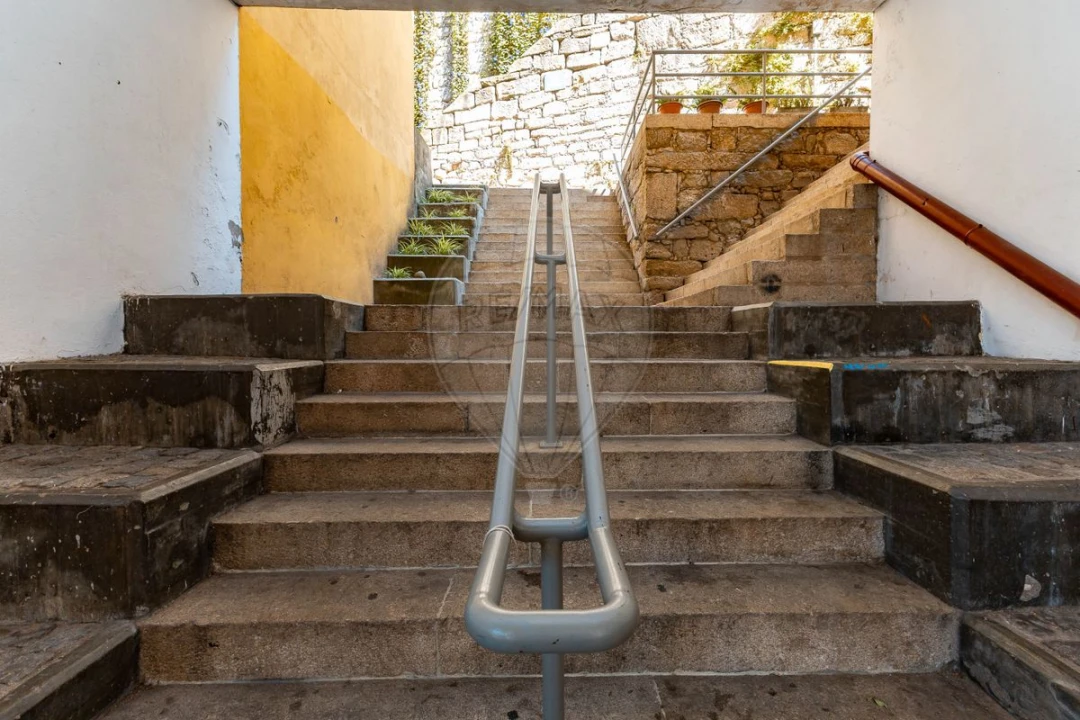 Apartamento T2 para Venda em Cedofeita, Santo Ildefonso, Sé, Miragaia, São Nicolau e Vitória Foto 16