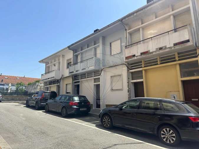 Prédio para Venda em Mafamude e Vilar do Paraíso Foto 4