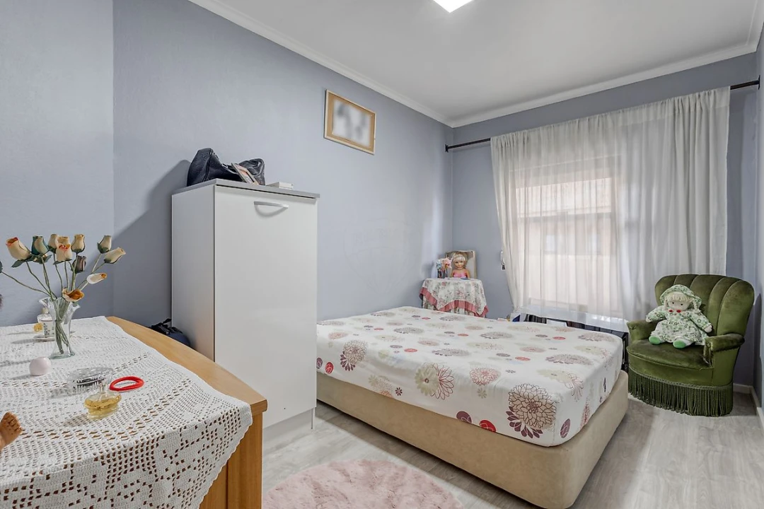 Prédio para Venda em Mafamude e Vilar do Paraíso Foto 14