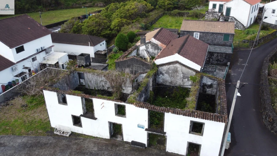 Moradia T5 para Venda em Santo Antonio Foto 12