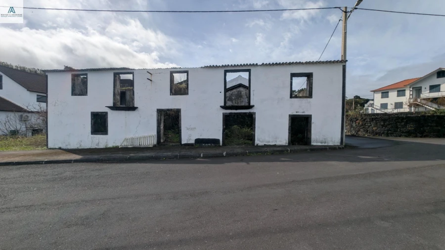 Moradia T5 para Venda em Santo Antonio Foto 33