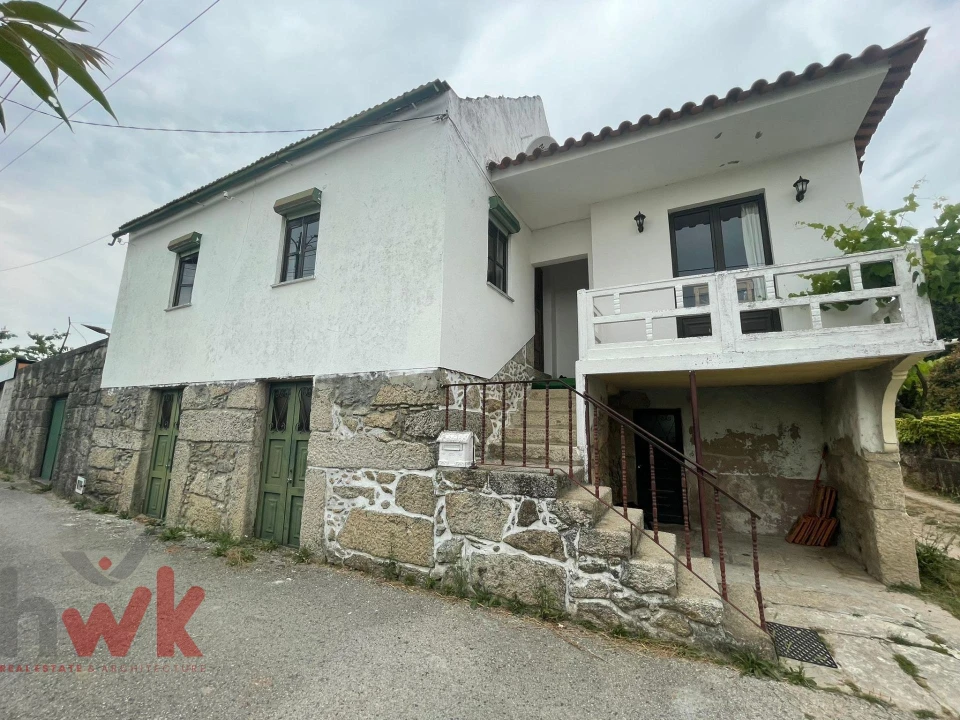 Moradia T4 para Venda em Midões Foto 1