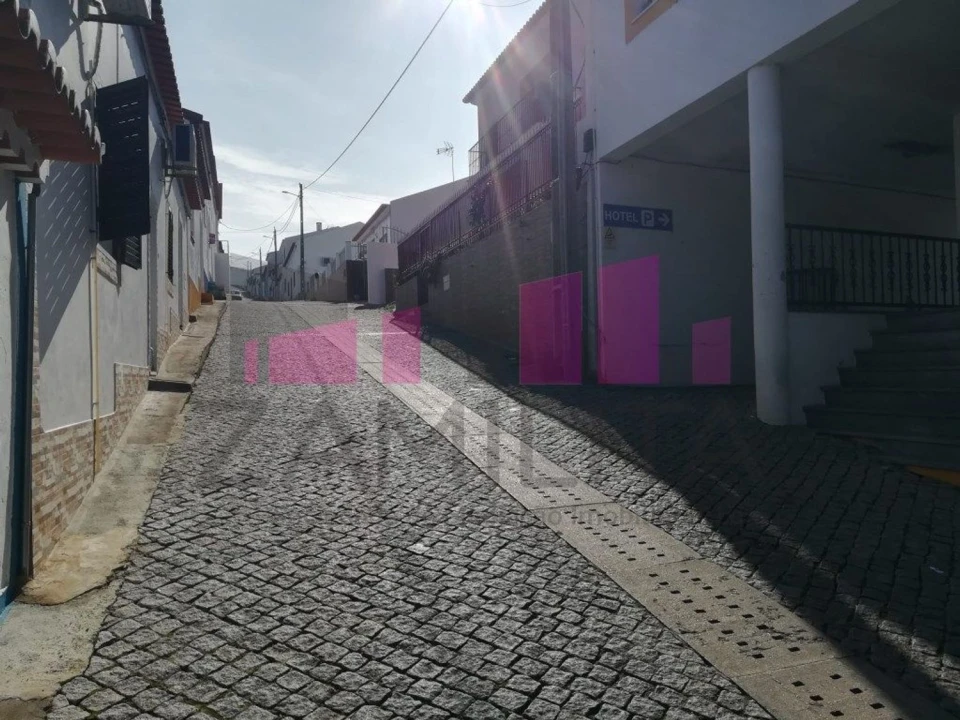 Moradia T3 para Venda em Odivelas Foto 3