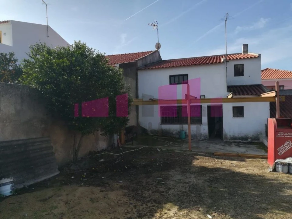 Moradia T3 para Venda em Odivelas Foto 36