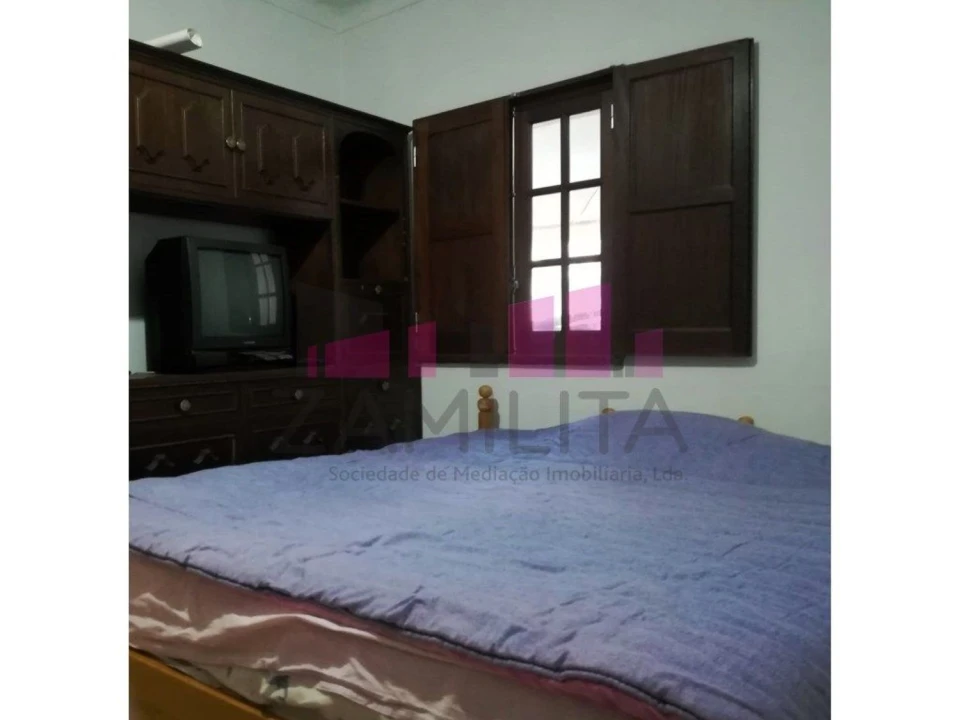 Moradia T3 para Venda em Odivelas Foto 8