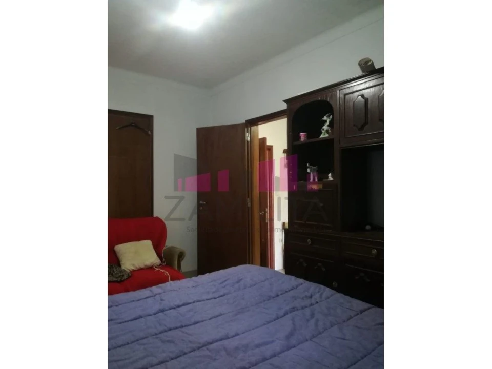 Moradia T3 para Venda em Odivelas Foto 9