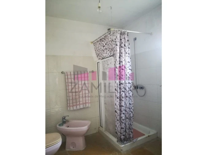 Moradia T3 para Venda em Odivelas Foto 16