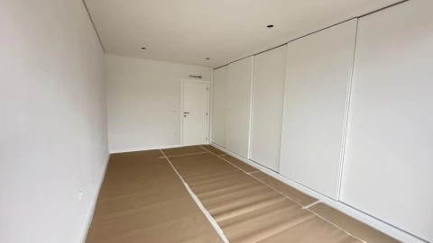 Moradia T3 para Venda em São João de Lourosa