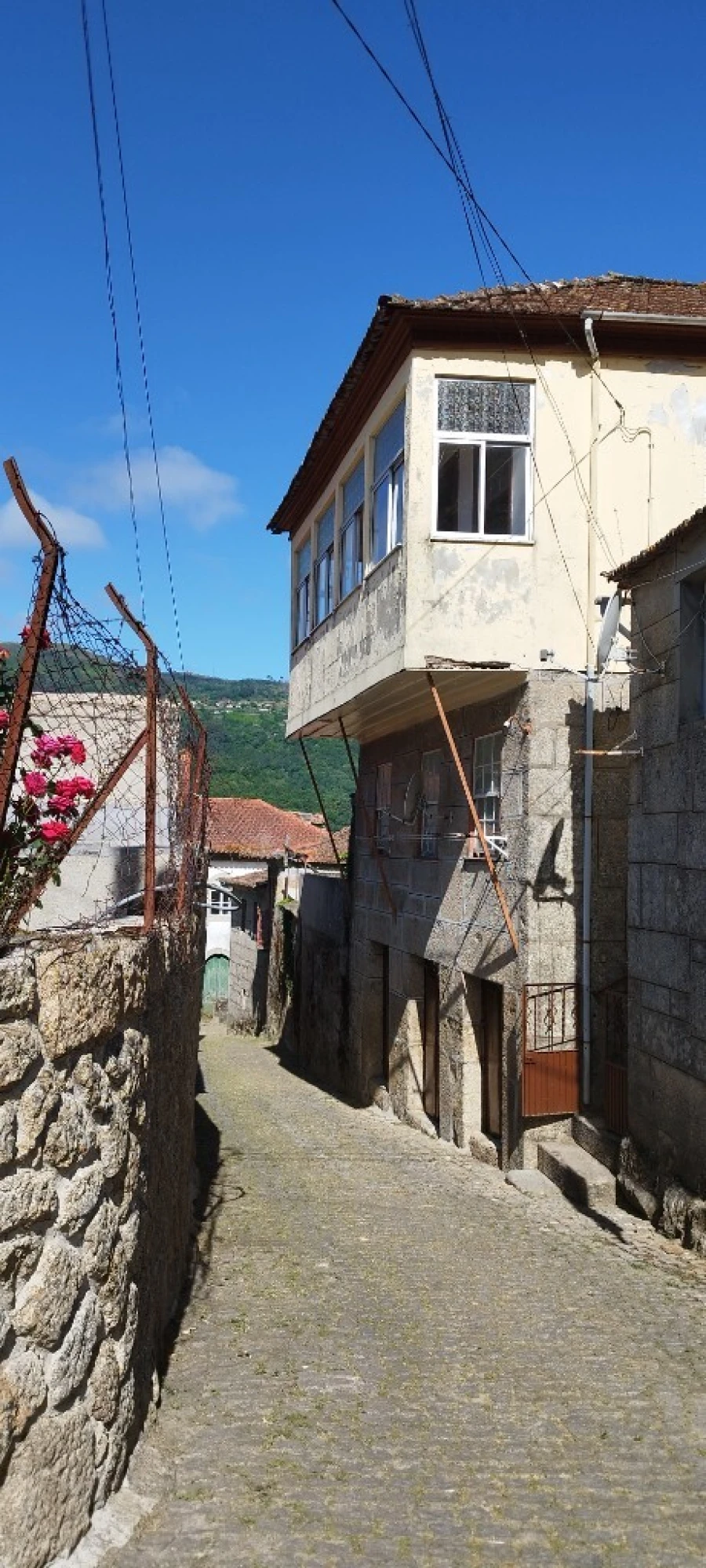 Moradia T4 para Venda em Ferreiros de Tendais Foto 30