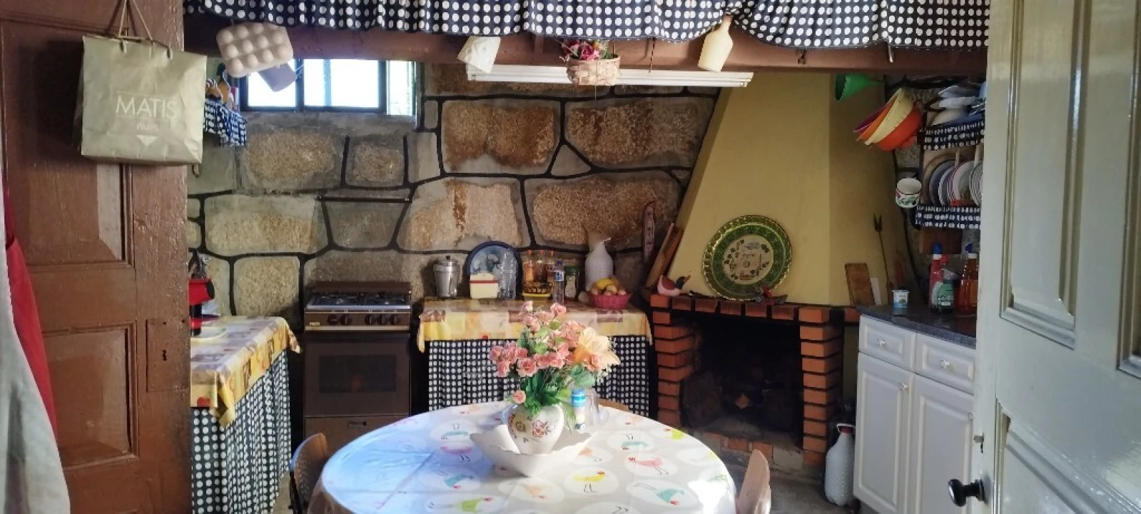 Moradia T4 para Venda em Ferreiros de Tendais Foto 3