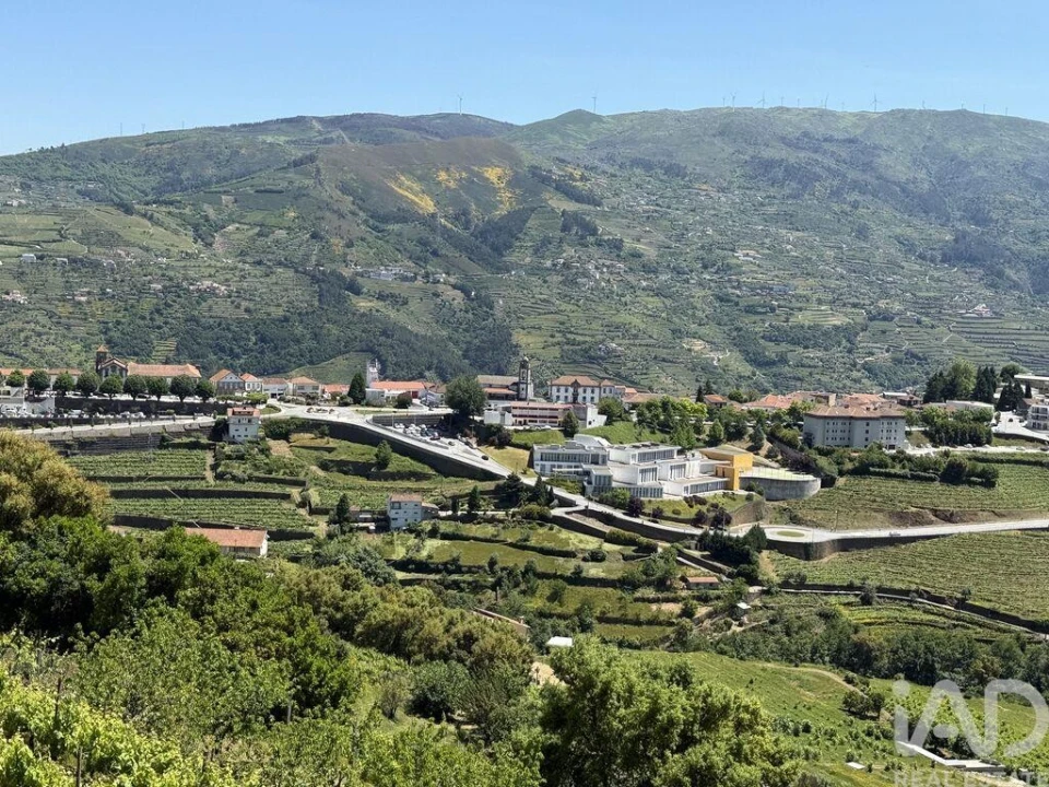 Moradia T4 para Venda em Gestaço Foto 25