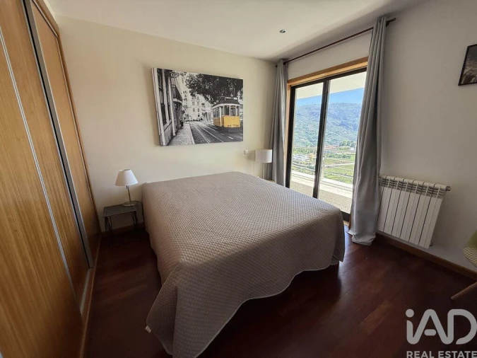 Moradia T4 para Venda em Gestaço Foto 19