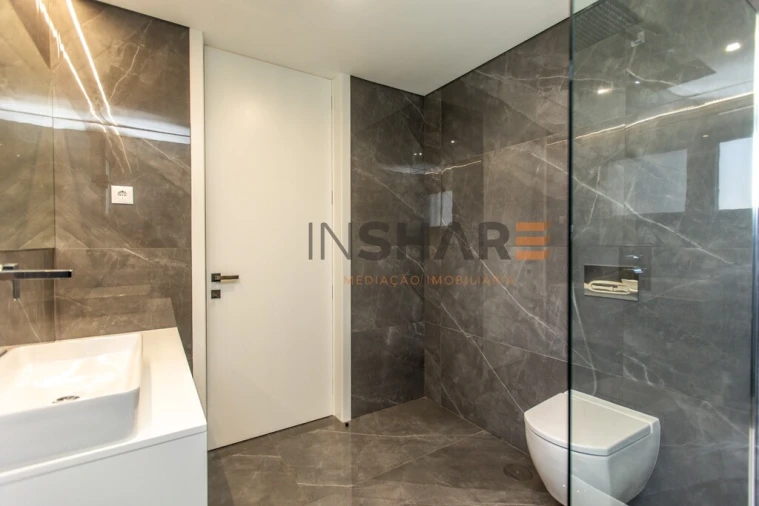 Moradia T3 para Venda em Merelim (São Paio), Panoias e Parada de Tibães Foto 27