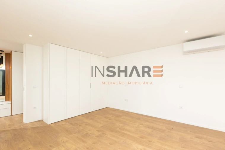 Moradia T3 para Venda em Merelim (São Paio), Panoias e Parada de Tibães Foto 10