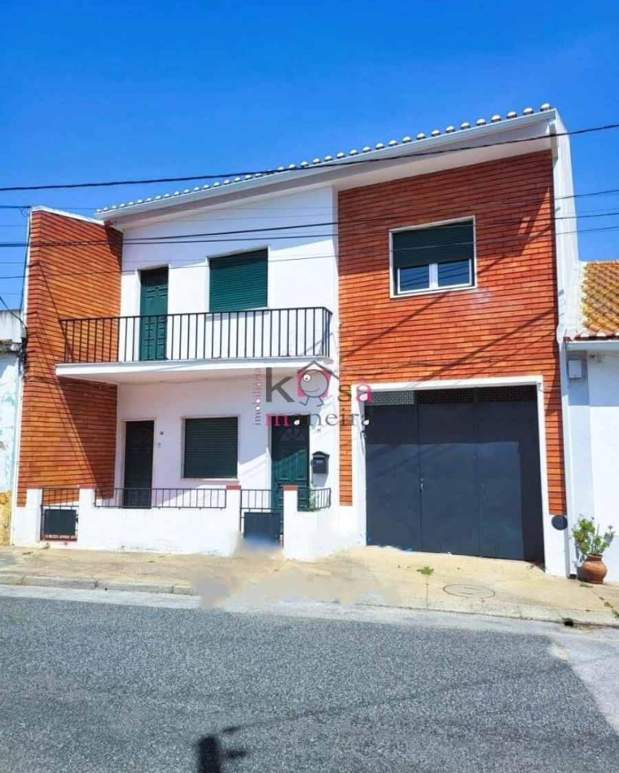 Moradia T5 para Venda em Golegã Foto 1