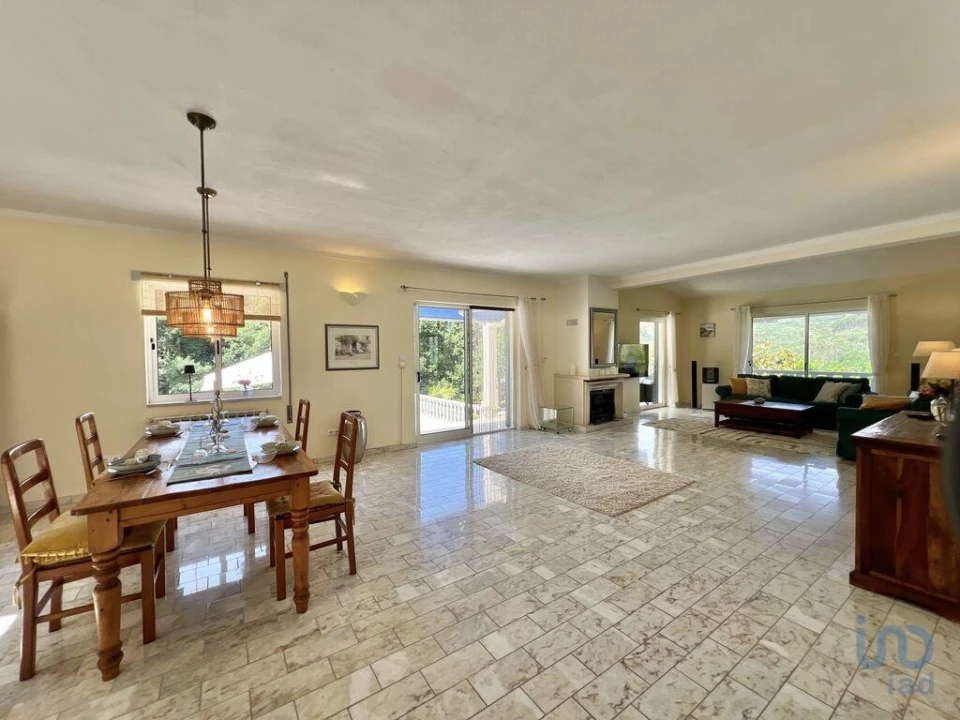 Moradia T4 para Venda em Ferreira de Aves Foto 3