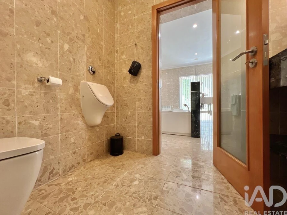 Moradia T4 para Venda em Ferreira de Aves Foto 28