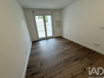 Apartamento T5 para Venda em Laranjeiro e Feijó