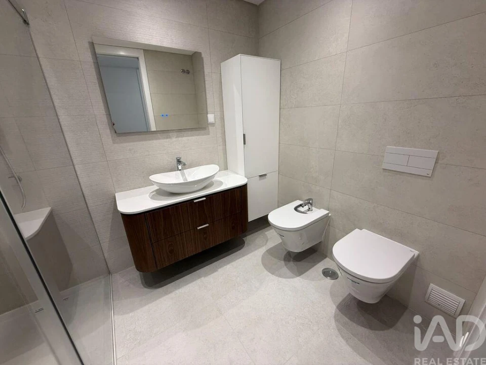 Apartamento T5 para Venda em Laranjeiro e Feijó Foto 19