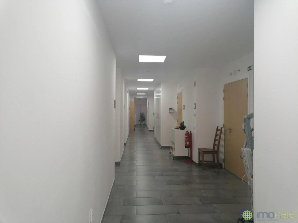 Moradia T10 para Venda em Cedros Foto 20