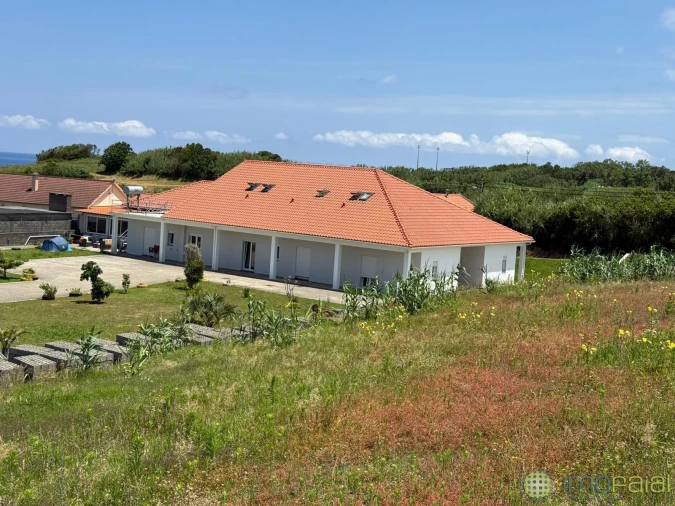 Moradia T10 para Venda em Cedros Foto 2