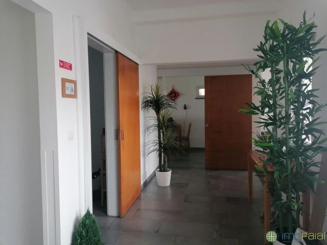 Moradia T10 para Venda em Cedros Foto 8