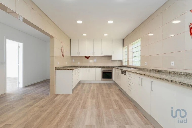 Moradia T5 para Venda em Monte Real e Carvide Foto 9