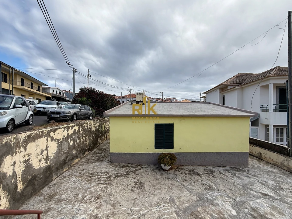 Moradia T2 para Venda em Caniçal Foto 29