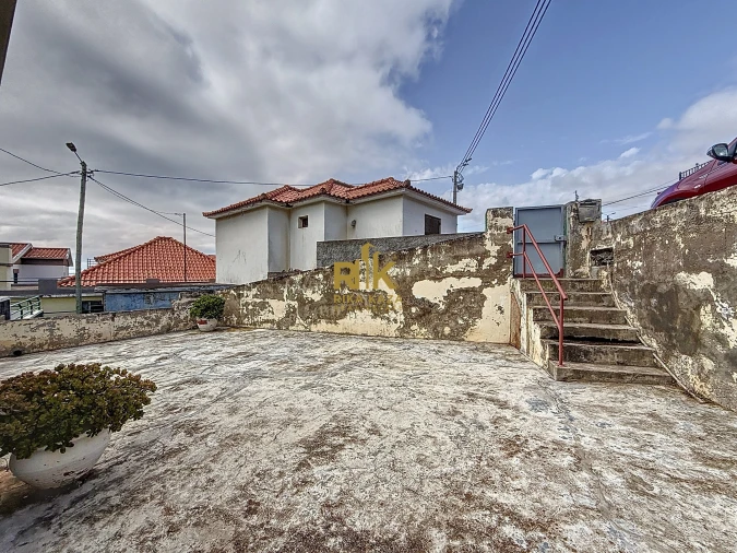 Moradia T2 para Venda em Caniçal Foto 28