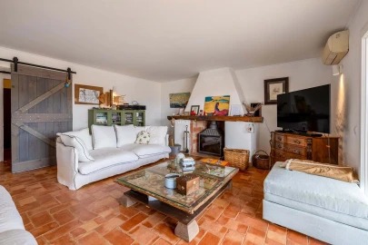 Moradia T5 para Venda em Luz