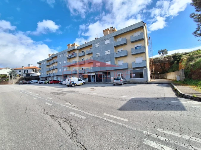 Loja para Venda em Armamar