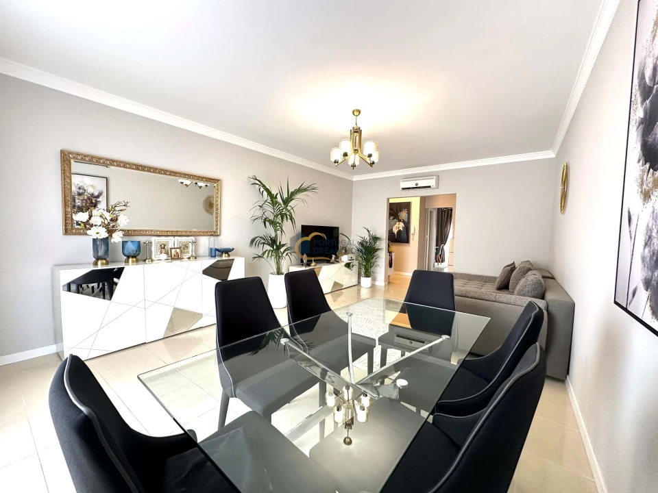 Apartamento T2 para Venda em Ferreiras Foto 4