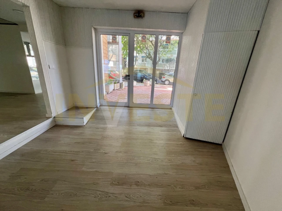 Loja para Arrendamento em Cascais e Estoril Foto 10