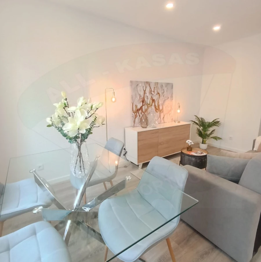Apartamento T3 para Venda em Penha de França Foto 2