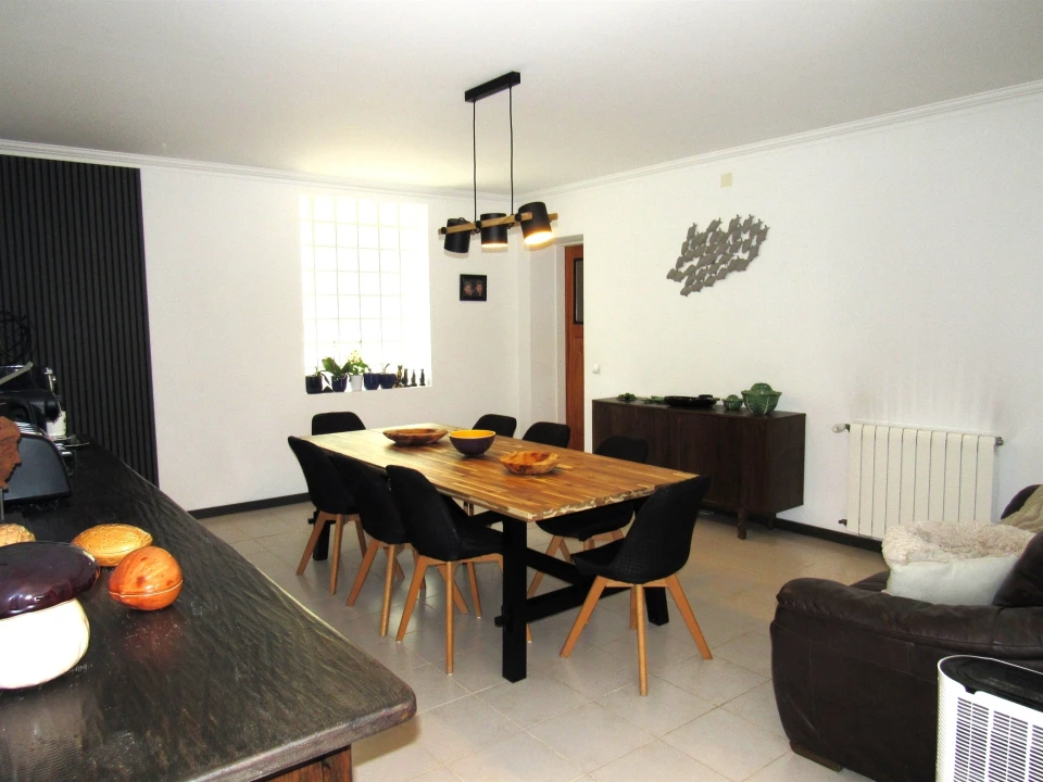 Moradia T8 para Venda em Alfeizerão Foto 9