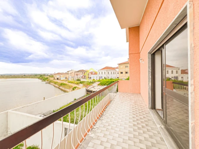 Moradia T6 para Venda em São Pedro Foto 49