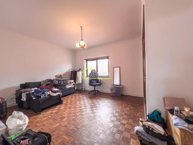 Moradia T6 para Venda em São Pedro Foto 38