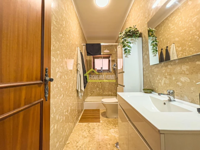 Moradia T6 para Venda em São Pedro Foto 21