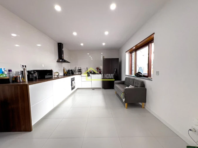 Moradia T6 para Venda em São Pedro Foto 19