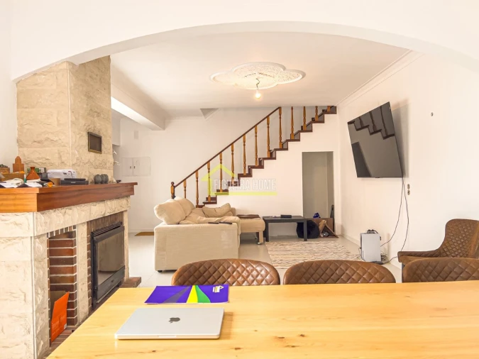 Moradia T6 para Venda em São Pedro Foto 18