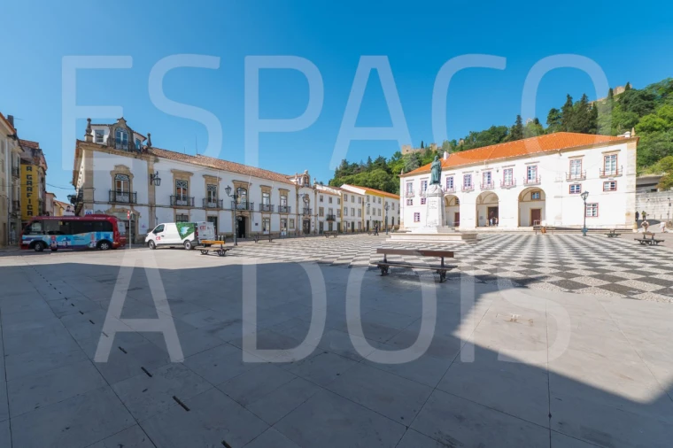 Prédio para Venda em São João Baptista e Santa Maria dos Olivais Foto 53